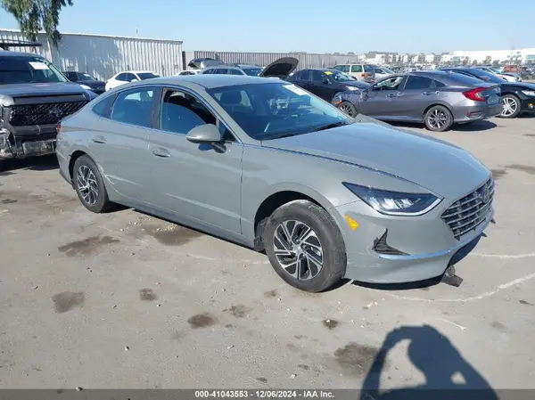 KMHL24JJ1NA041773 2022 HYUNDAI SONATA - Image 1