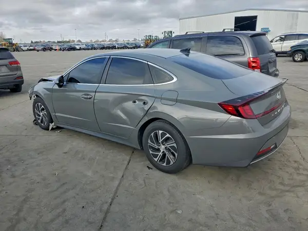 KMHL24JJ3LA014037 2020 HYUNDAI SONATA - Image 2