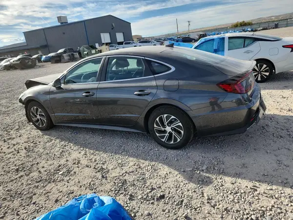 KMHL24JJ4NA038589 2022 HYUNDAI SONATA - Image 2