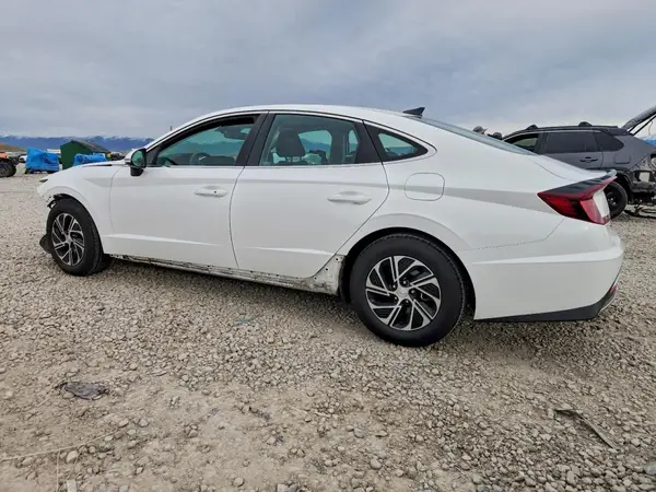 KMHL24JJ4NA051701 2022 HYUNDAI SONATA - Image 2