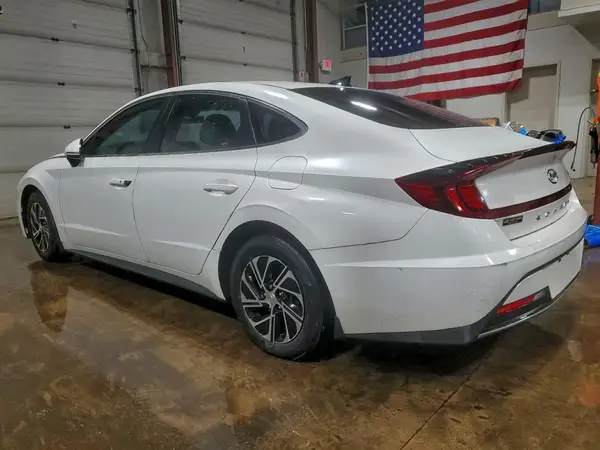 KMHL24JJ7LA009746 2020 HYUNDAI SONATA - Image 2