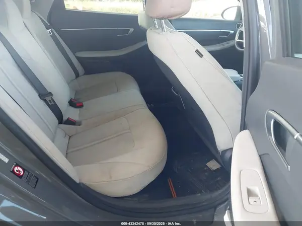 KMHL24JJ7MA024135 2021 HYUNDAI SONATA - Image 8