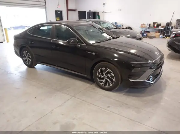 KMHL24JJXTA141755 2026 HYUNDAI SONATA - Image 1