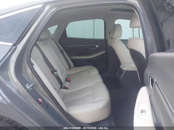 KMHL34J20NA210655 2022 HYUNDAI SONATA - Image 8