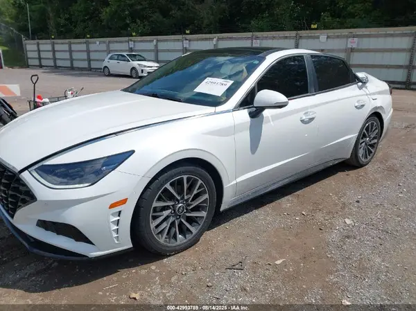 KMHL34J22MA154104 2021 HYUNDAI SONATA - Image 2