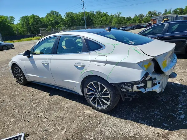 KMHL34J22MA156953 2021 HYUNDAI SONATA - Image 2