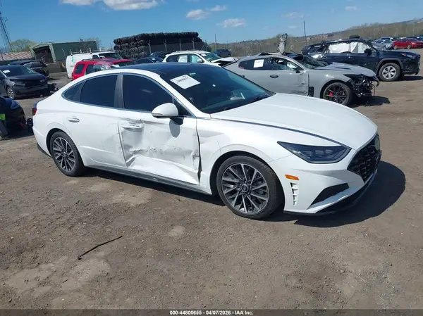 KMHL34J22NA173253 2022 HYUNDAI SONATA - Image 1