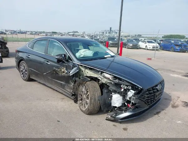 KMHL34J25NA177703 2022 HYUNDAI SONATA - Image 1