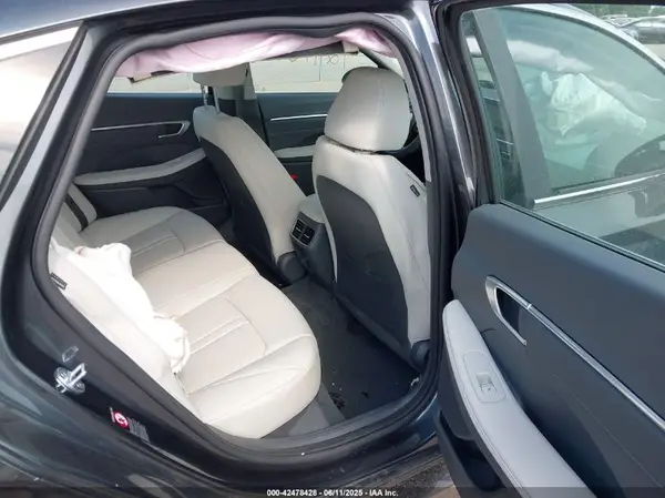 KMHL34J25NA177703 2022 HYUNDAI SONATA - Image 8