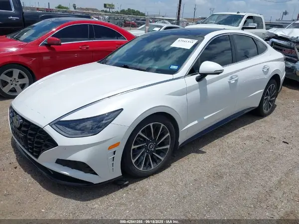 KMHL34J25NA210232 2022 HYUNDAI SONATA - Image 2