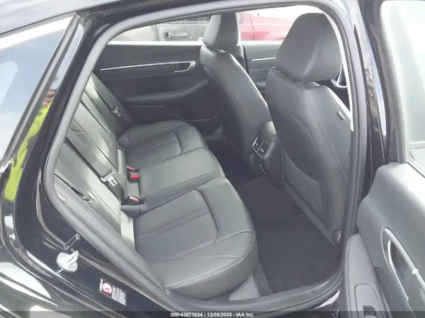 KMHL34J26NA215097 2022 HYUNDAI SONATA - Image 8