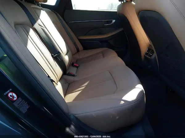 KMHL34J28NA177694 2022 HYUNDAI SONATA - Image 8
