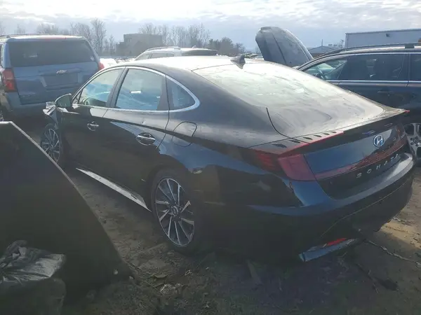 KMHL34J29NA186582 2022 HYUNDAI SONATA - Image 2