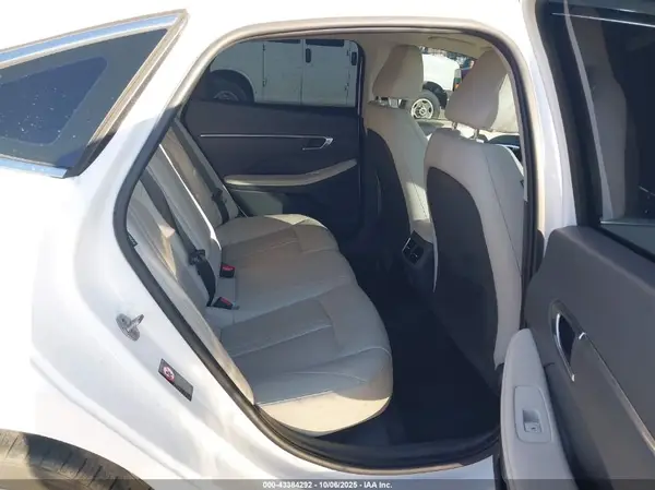 KMHL34J2XPA288380 2023 HYUNDAI SONATA - Image 8