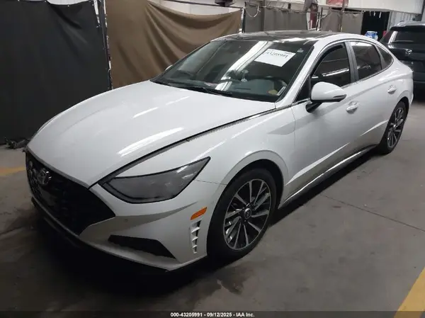 KMHL34J2XPA330773 2023 HYUNDAI SONATA - Image 2
