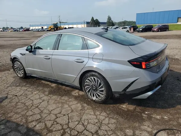 KMHL34JJ0SA108131 2025 HYUNDAI SONATA - Image 2
