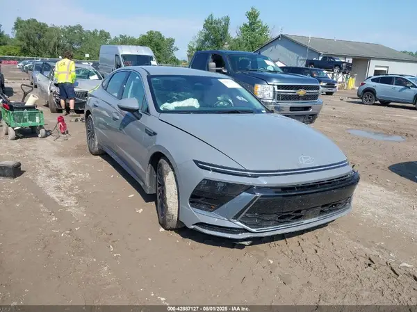 KMHL34JJ1SA116772 2025 HYUNDAI SONATA - Image 1