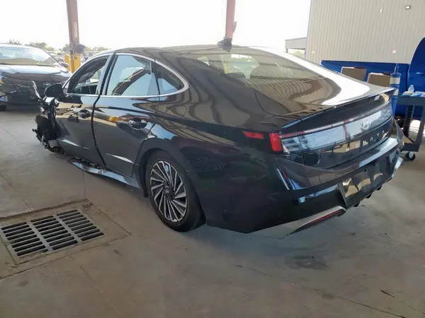 KMHL34JJ2SA104792 2025 HYUNDAI SONATA - Image 2