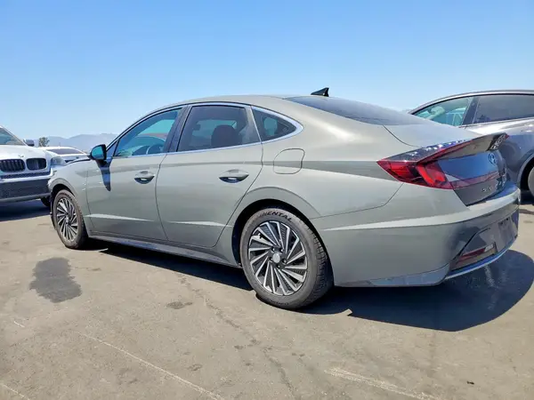 KMHL34JJ3LA009997 2020 HYUNDAI SONATA - Image 2