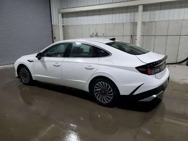 KMHL34JJ3RA097216 2024 HYUNDAI SONATA - Image 2