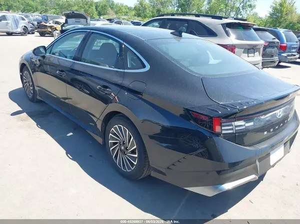 2024 HYUNDAI SONATA IAAI lot 45268937 auction photo 3