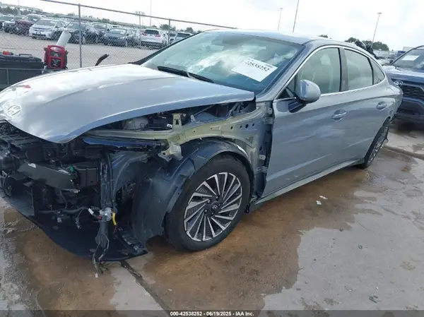 KMHL34JJ3SA109595 2025 HYUNDAI SONATA - Image 2