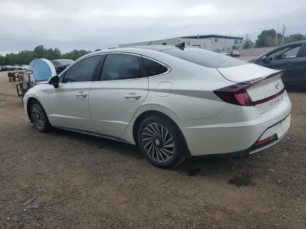 KMHL34JJ4PA058924 2023 HYUNDAI SONATA - Image 2