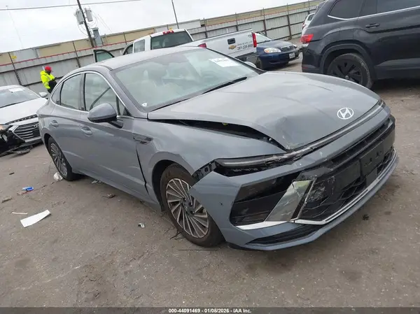 KMHL34JJ4SA125076 2025 HYUNDAI SONATA - Image 1