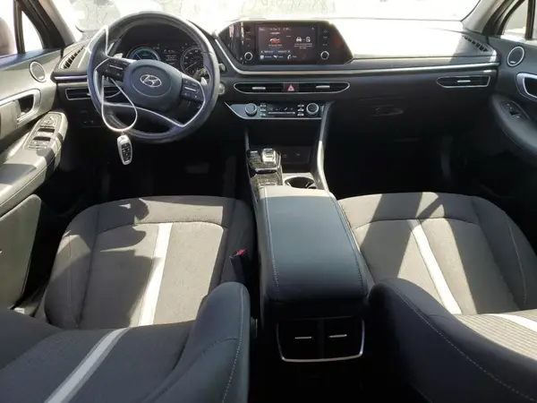KMHL34JJ5MA032117 2021 HYUNDAI SONATA - Image 8