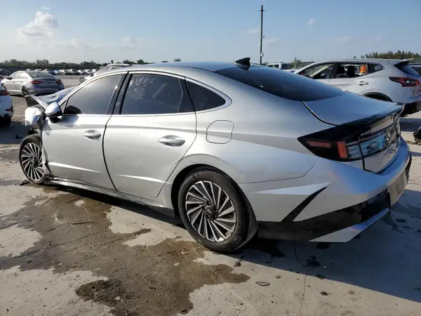 KMHL34JJ6RA092656 2024 HYUNDAI SONATA - Image 2