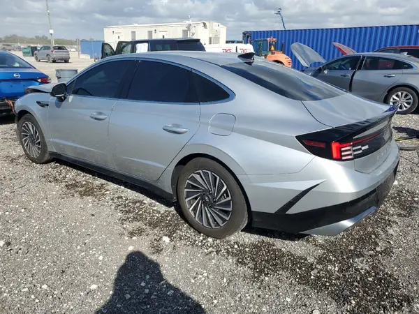 KMHL34JJ6SA108067 2025 HYUNDAI SONATA - Image 2
