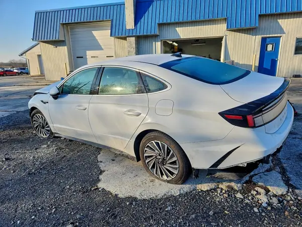 KMHL34JJ7RA098028 2024 HYUNDAI SONATA - Image 2