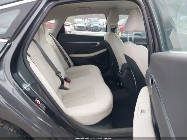 KMHL34JJ8NA042884 2022 HYUNDAI SONATA - Image 8