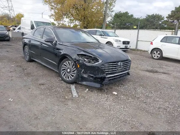 KMHL34JJ9PA074830 2023 HYUNDAI SONATA - Image 1