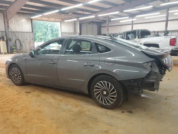 KMHL34JJXLA013691 2020 HYUNDAI SONATA - Image 2