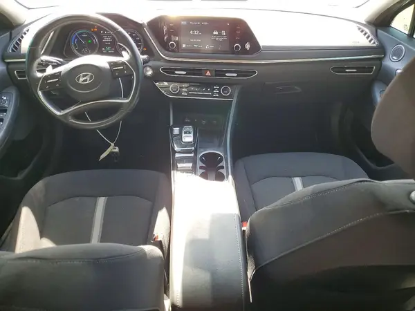 KMHL34JJXMA018570 2021 HYUNDAI SONATA - Image 8