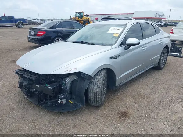 KMHL34JJXRA087587 2024 HYUNDAI SONATA - Image 2