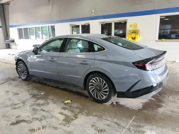 KMHL34JJXSA104393 2025 HYUNDAI SONATA - Image 2