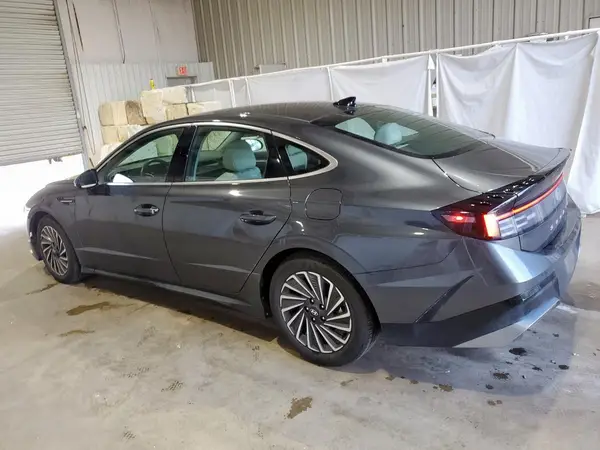 KMHL34JJXSA104586 2025 HYUNDAI SONATA - Image 2