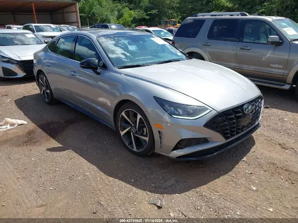 KMHL44J20PA272699 2023 HYUNDAI SONATA - Image 1