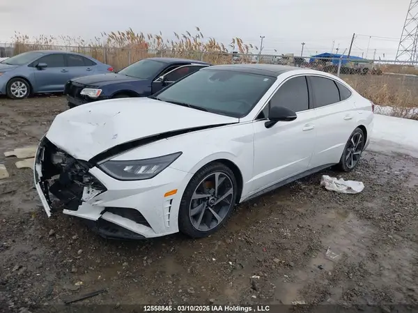 KMHL44J20PA335980 2023 HYUNDAI SONATA - Image 2
