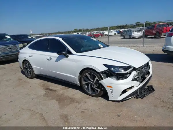 KMHL44J21PA251375 2023 HYUNDAI SONATA - Image 1