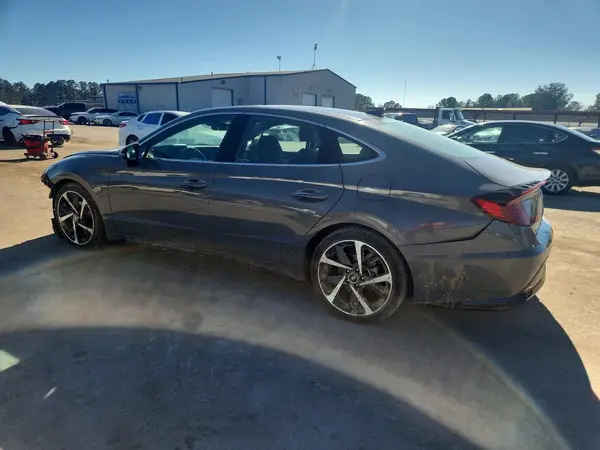 KMHL44J21PA283288 2023 HYUNDAI SONATA - Image 2