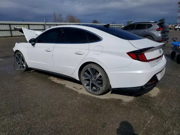 KMHL44J21PA328486 2023 HYUNDAI SONATA - Image 2