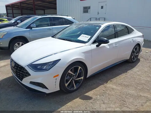 KMHL44J22NA235859 2022 HYUNDAI SONATA - Image 2