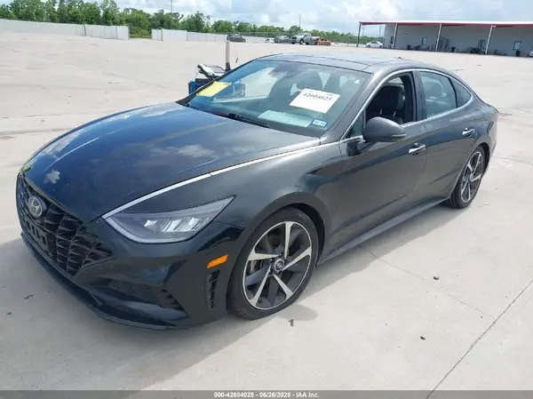 KMHL44J22NA241273 2022 HYUNDAI SONATA - Image 2