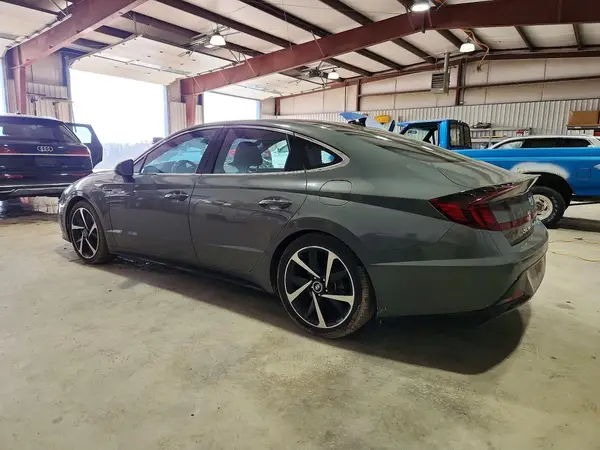 KMHL44J22PA284451 2023 HYUNDAI SONATA - Image 2