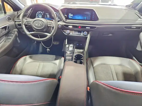 KMHL44J22PA284451 2023 HYUNDAI SONATA - Image 8