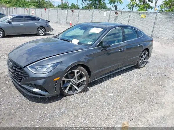 KMHL44J23PA252401 2023 HYUNDAI SONATA - Image 2