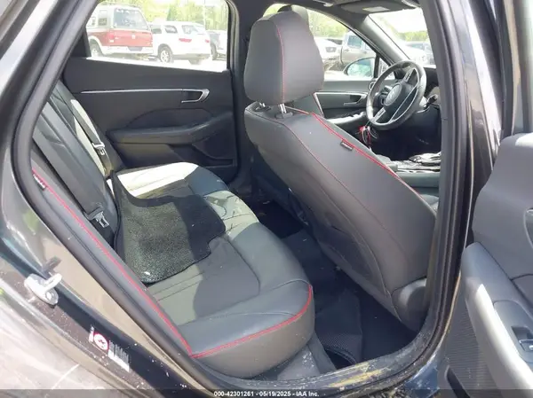 KMHL44J23PA252401 2023 HYUNDAI SONATA - Image 8